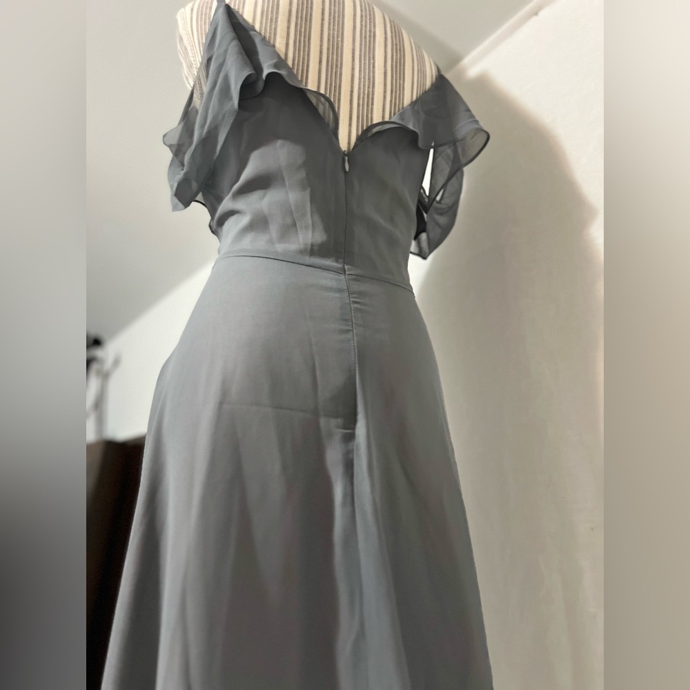 Gray Off-Shoulder Ruffle Formal Gown Maxi Dress Sz 14 L Evening Prom Wedding #4 - Picture 11 of 13